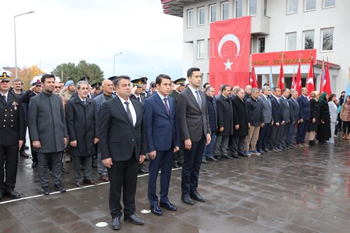 Ahlat’ta 10 Kasım Atatürk’ü Anma Günü